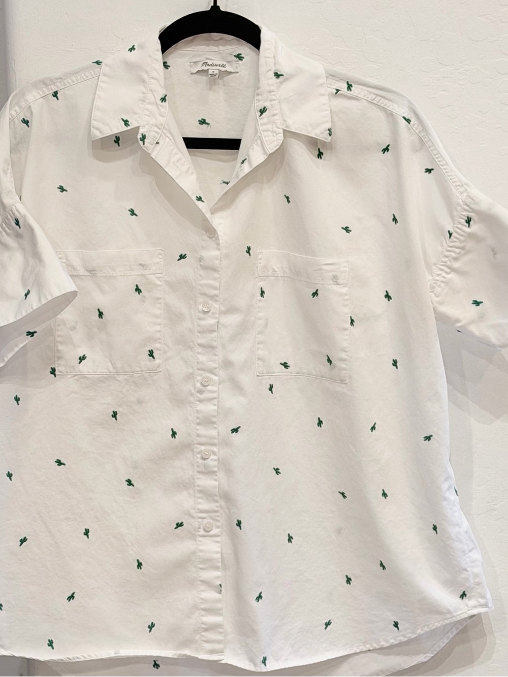 Madewell White Short-Sleeve Shirt with Green Embroidery